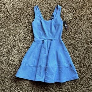 Lulu's dress size small ,